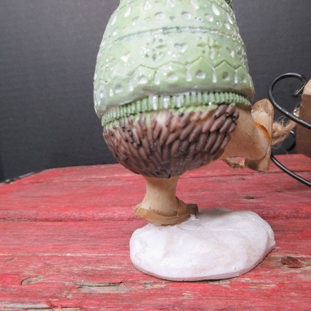 Charming Hedgehog Winter Sleigh Ride Figurine Set Christmas Holiday Decor NEW - Picture 13 of 16